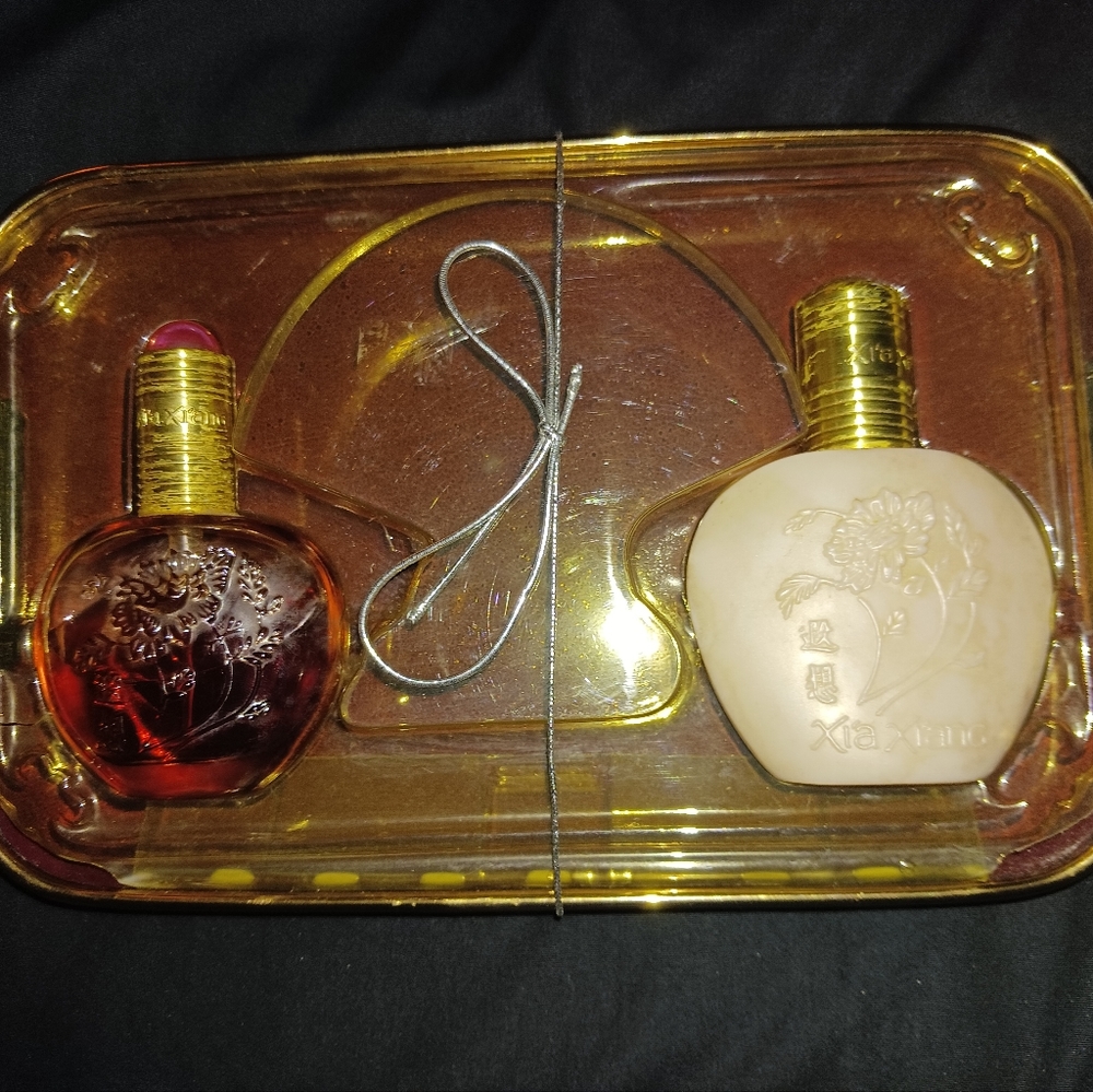 Vintage Xia Xang perfume and body silk set